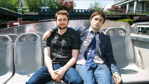 Daniel Radcliffe和他友好的死尸尸体已经得到了Photoshop治疗