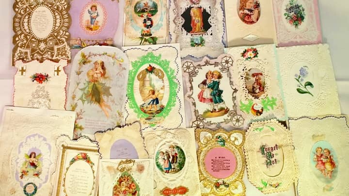 在鞋盒中发现的维多利亚时代情人节纸牌给浪漫的课程